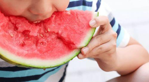 吃瓜里肚子疼,揭秘夏日消暑美食的“副作用”