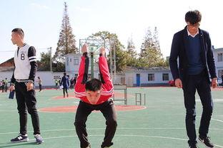 解说员吃瓜,揭秘娱乐圈幕后故事